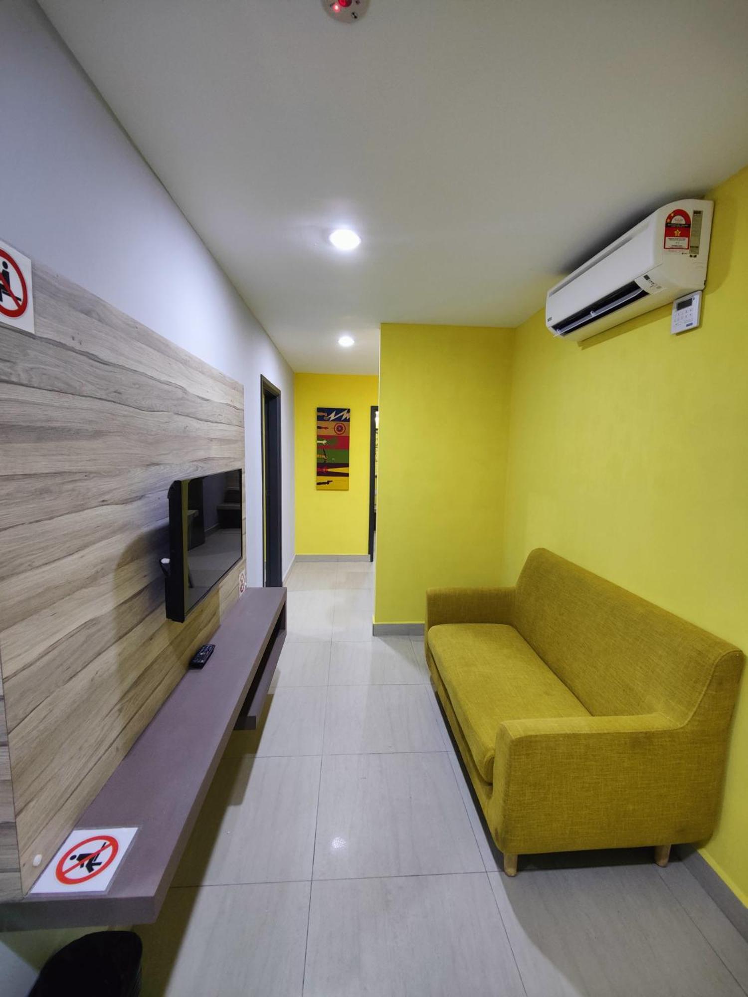 Oyo 90848 Link Hotel