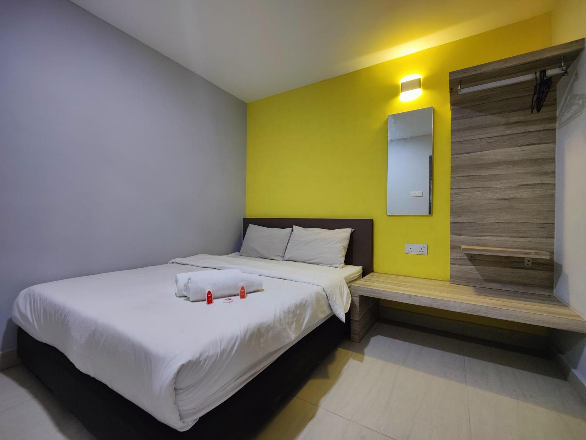 Hotel Oyo 90848 Link Johor Bahru